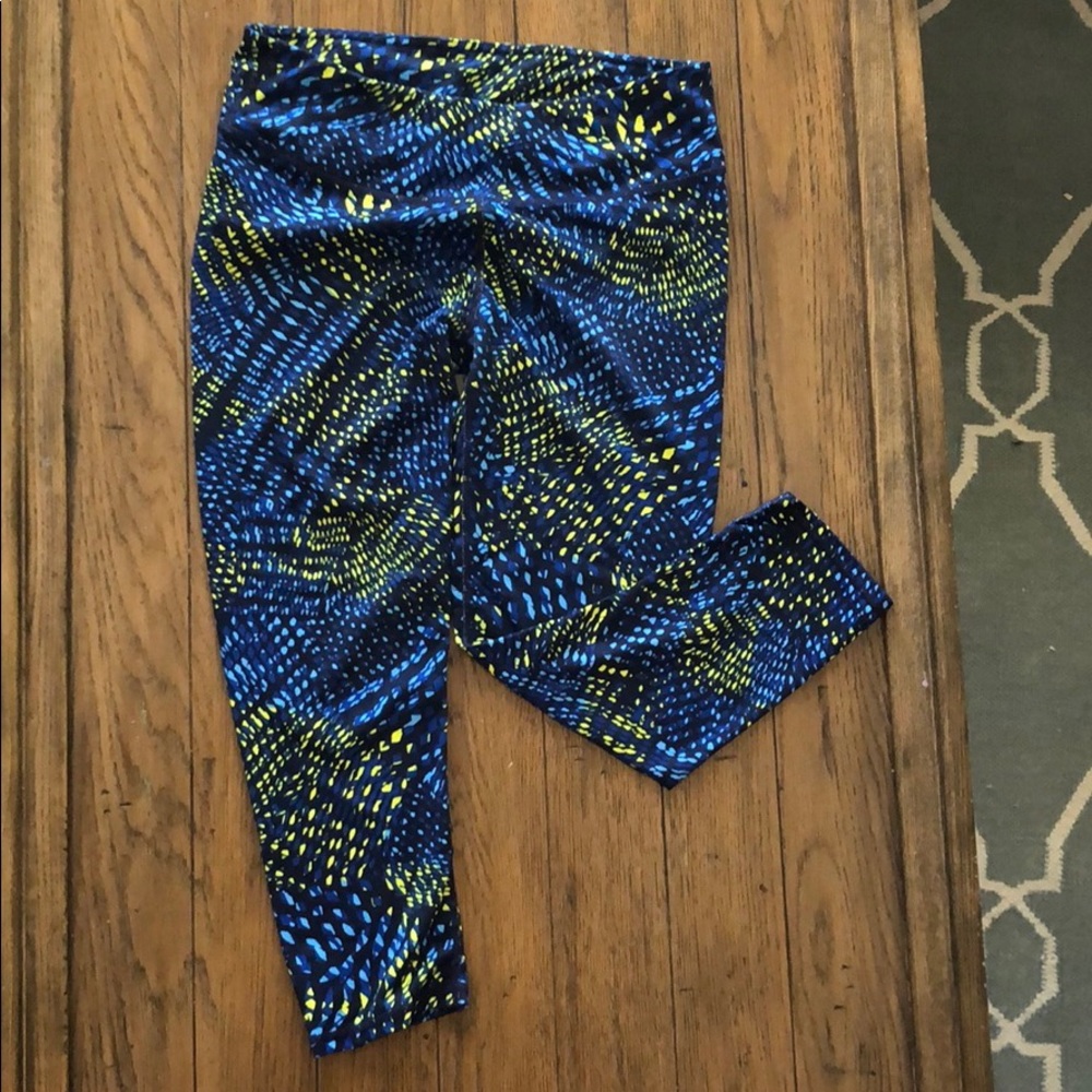 FABLETICS (crop) (low rise) Leggings